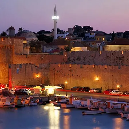 شقة Naria Medieval House