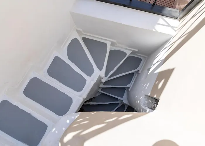 شقة Naria Medieval House *