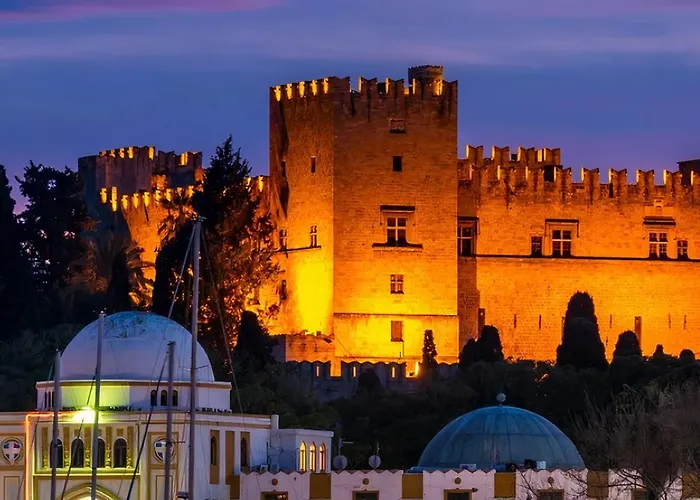 شقة Naria Medieval House Rhodes City